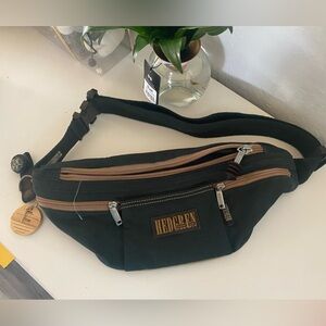 Hedgren green and Tan Waist Bag unisex